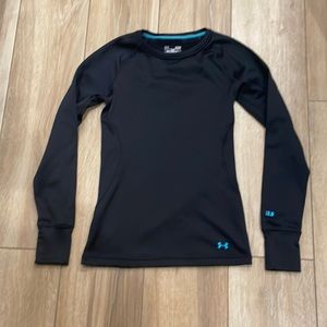 Under Armour Coldgear top with thumb holes